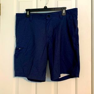 Hawke & Co Performance Stretch Shorts. 34W.